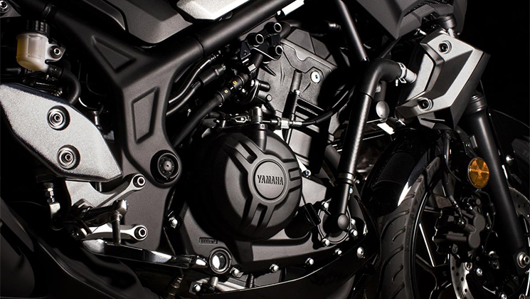 Yamaha-MT03